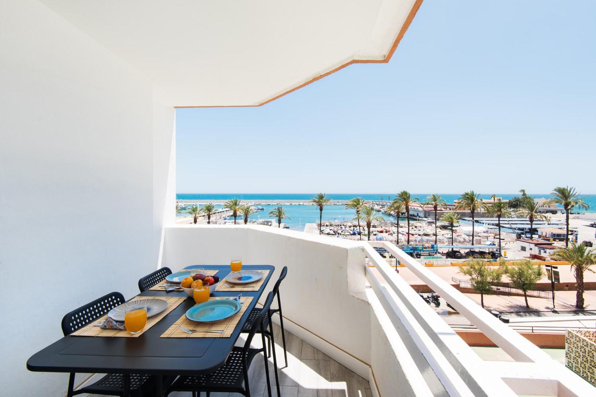 Apartamento Palm True Towers 1, Marina